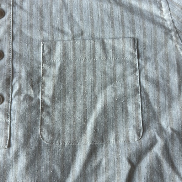 UpWest button down - Picture 2 of 5